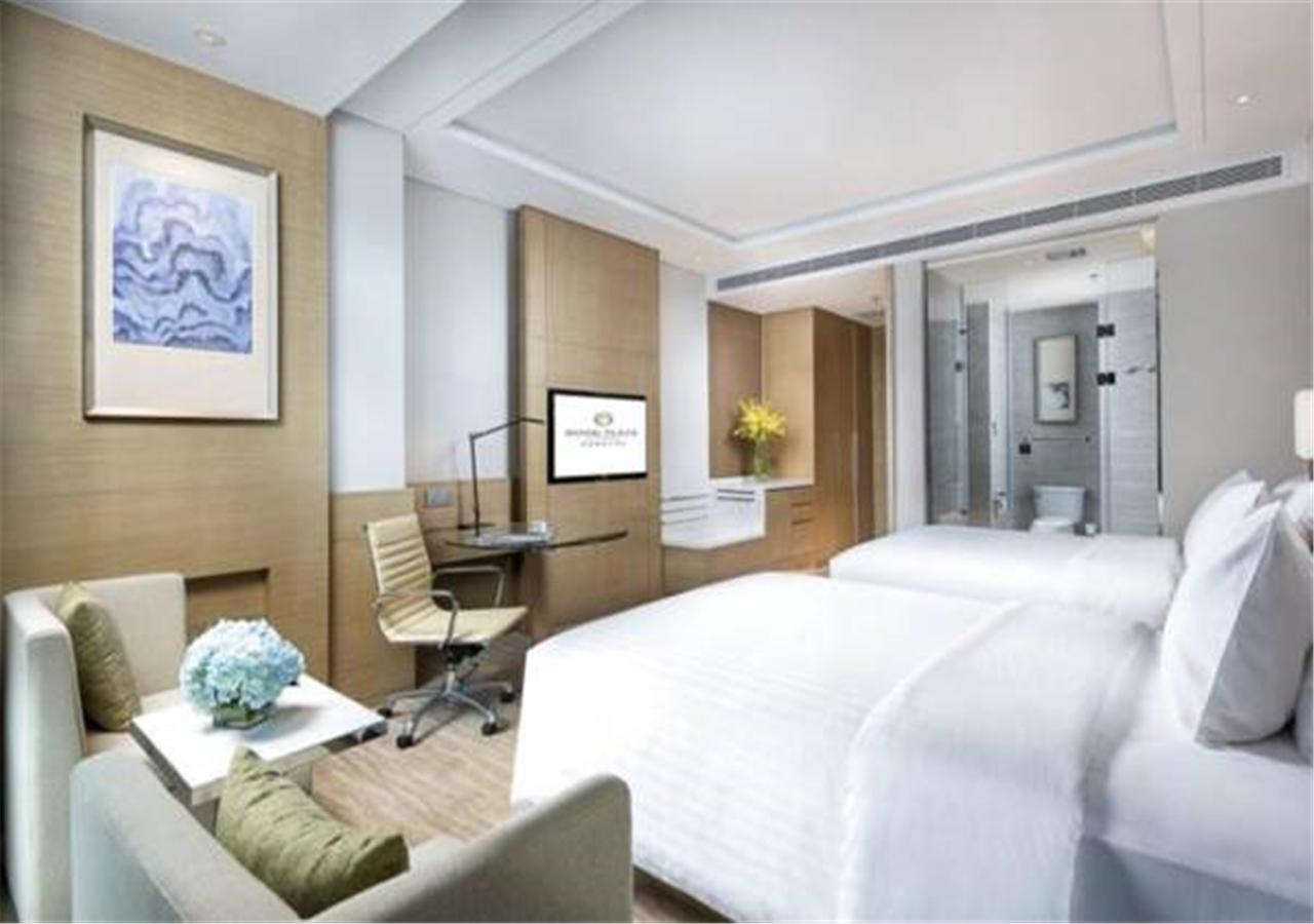 Jinan Inzone Royal Plaza Hotels Екстер'єр фото
